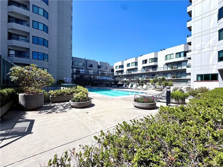601 Van Ness #711, San Francisco, CA 94102 - #3