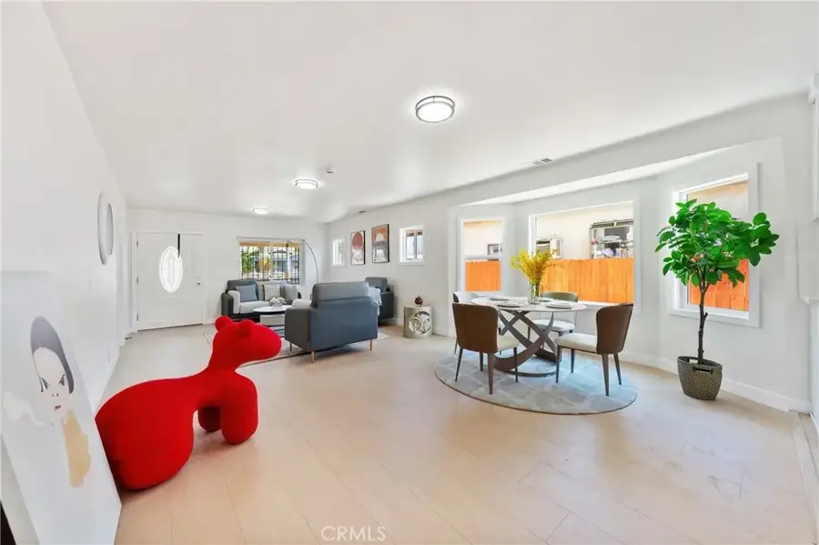 1132 W 55th Street, Los Angeles, CA 90037 - #3