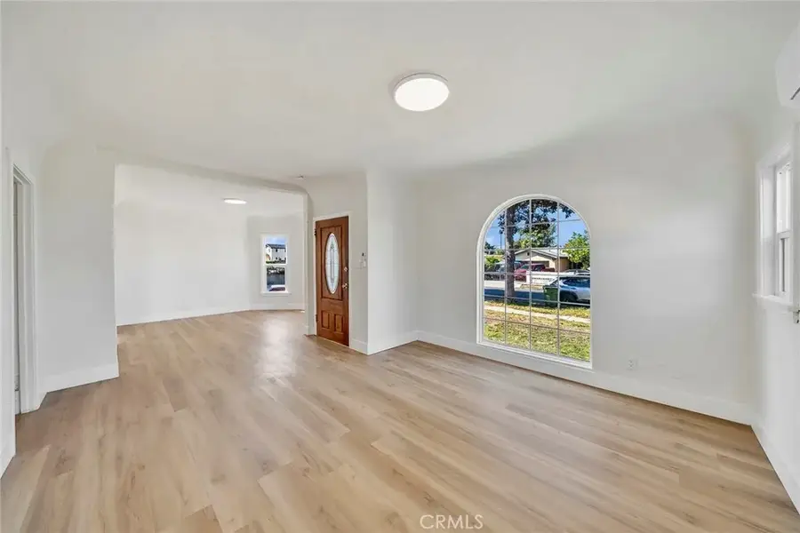 140 W 101st Street, Los Angeles, CA 90003 - #3