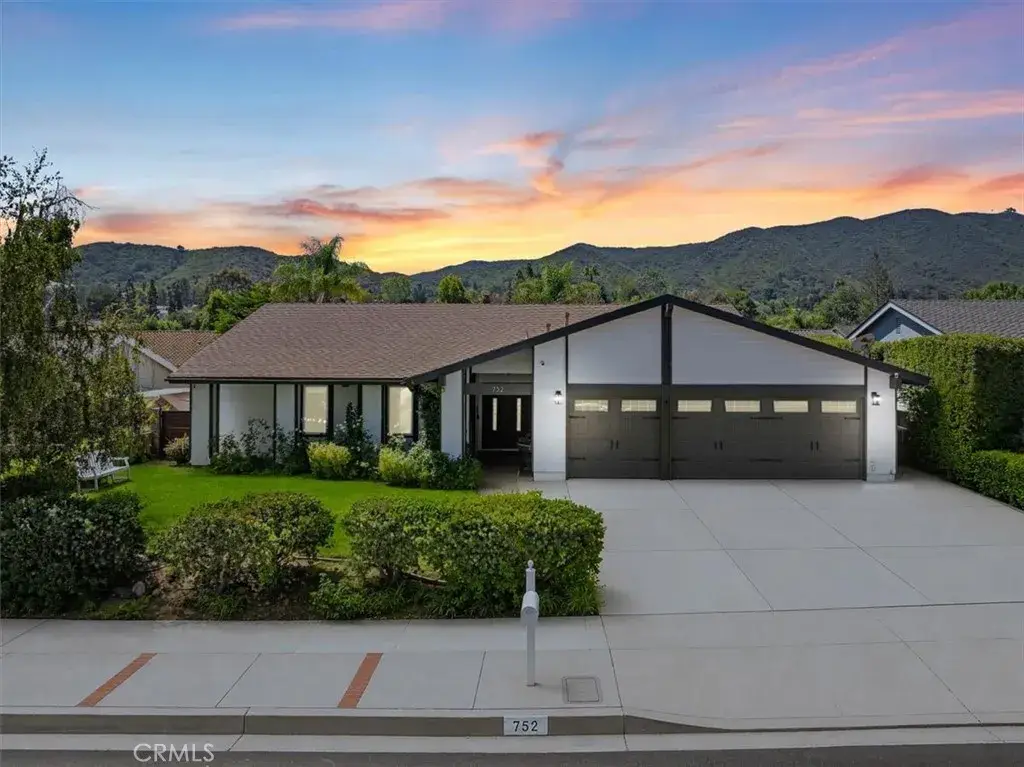 752 Capitan, Thousand Oaks, CA 91320 - #1
