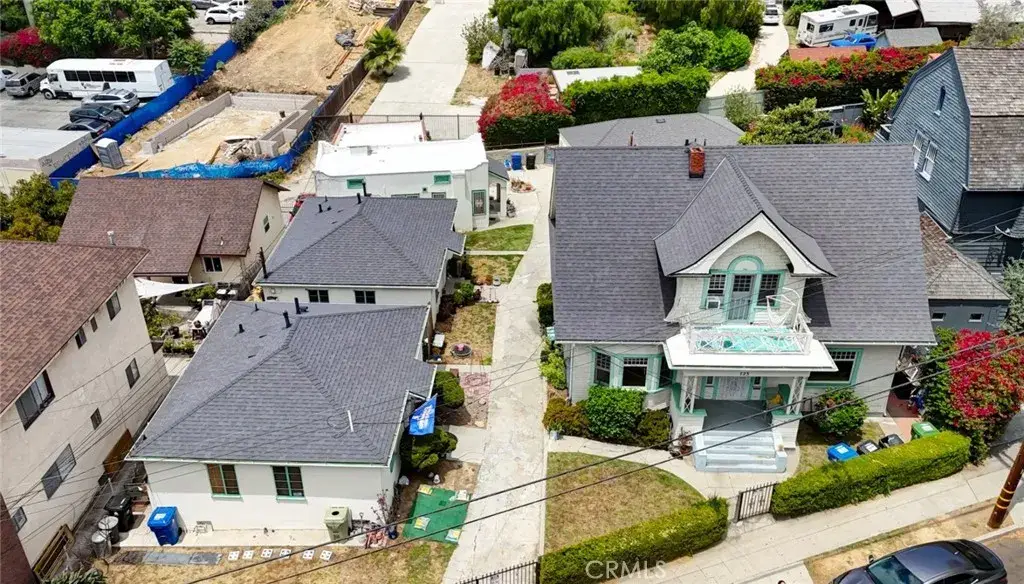 717 E Kensington, Los Angeles, CA 90026 - #1
