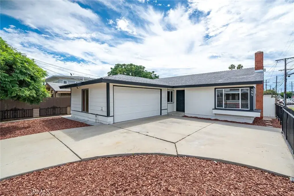 595 W 13th Street, San Pedro, CA 90731 - #1