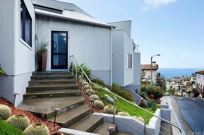 988 Acapulco, Laguna Beach, CA 92651 - #2