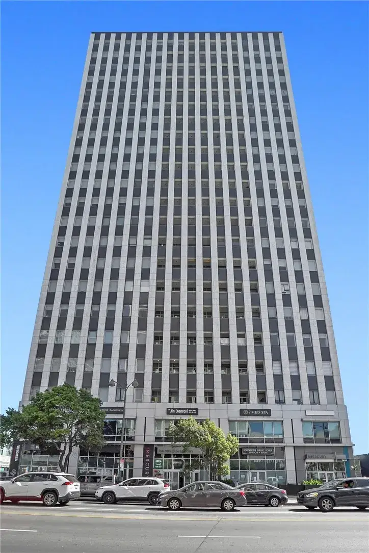 3810 Wilshire Boulevard #1009, Los Angeles, CA 90010 - #2