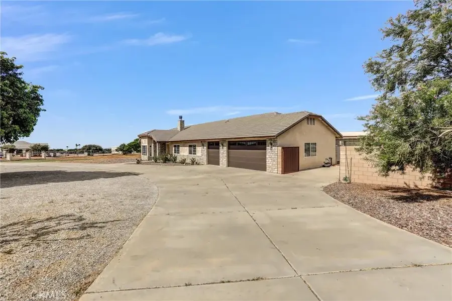 9522 Arrowhead Court, Phelan, CA 92371 - #2