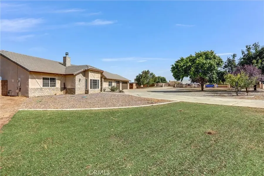 9522 Arrowhead Court, Phelan, CA 92371 - #3