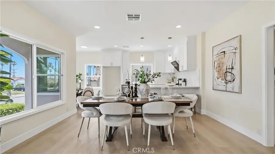 5513 S Mullen, Los Angeles, CA 90043 - #3