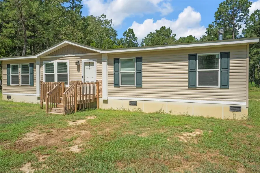 152 Ridgelake Circle, Saint Matthews, SC 29135 - Image #2