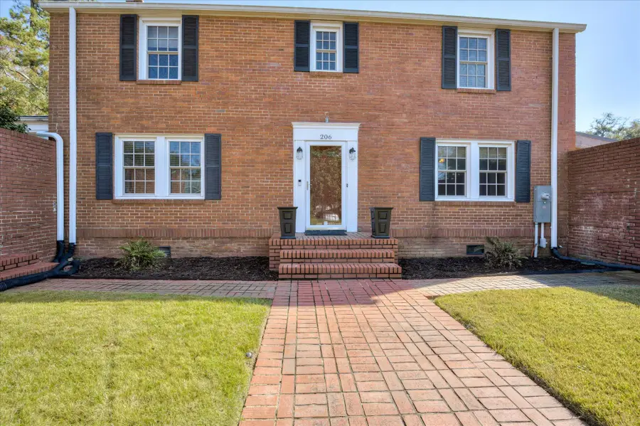 927 Hayne Avenue Sw, Aiken, SC 29801 - Image #3