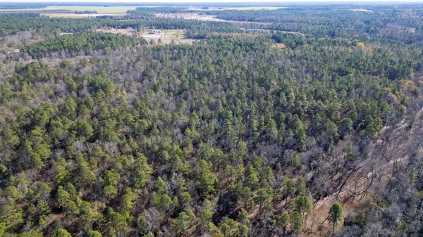 1424 Hatchaway Bridge Road, Aiken, SC 29801