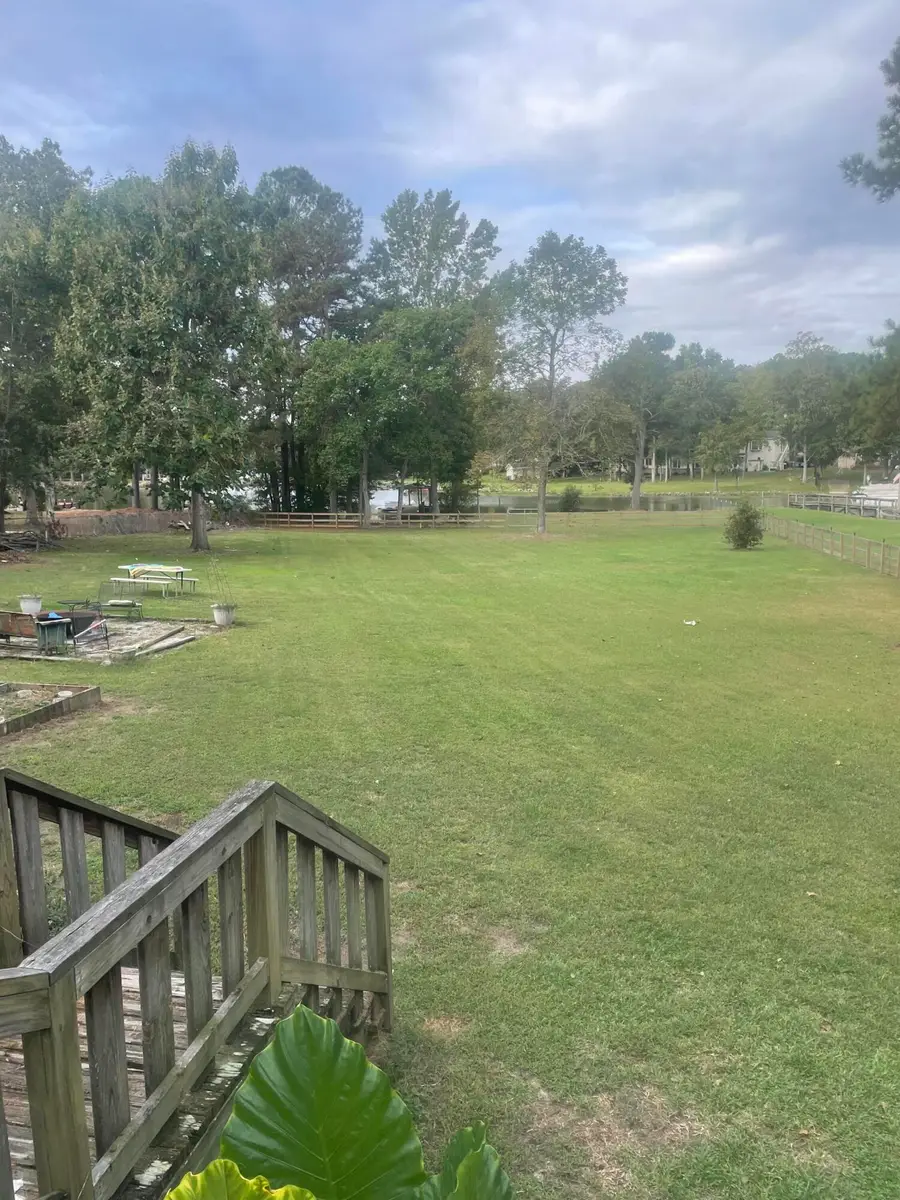 2071 Clubhouse Road, Summerton, SC 29148 - Image #2