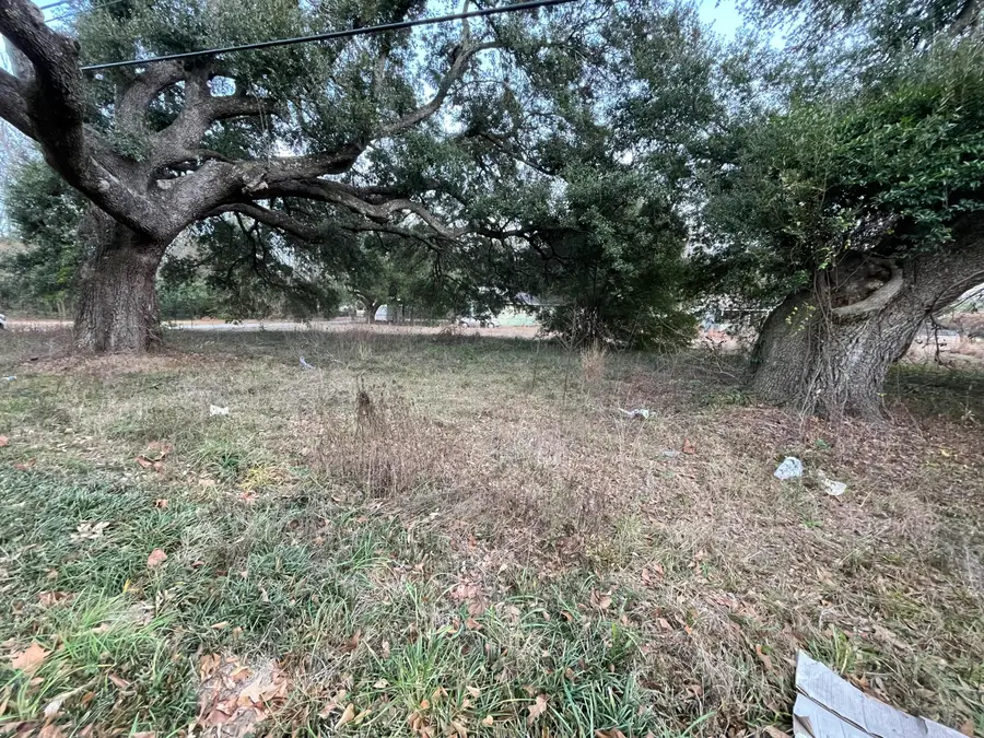 756 Laurens Street Nw, Aiken, SC 29801 - Image #2