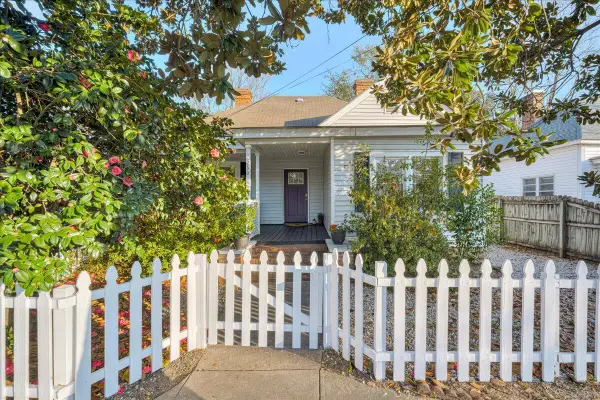 240 Chesterfield Street N, Aiken, SC 29801