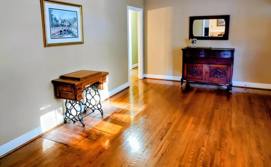 508 E Wise Street E, Trenton, SC 29847 - Image #2