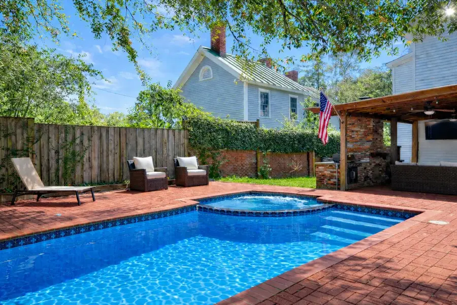 424 Barnwell Avenue Nw, Aiken, SC 29801 - Image #3