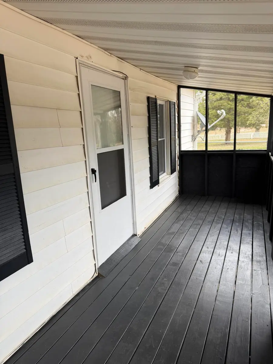 408 Brooks Street, Edgefield, SC 29824 - #3