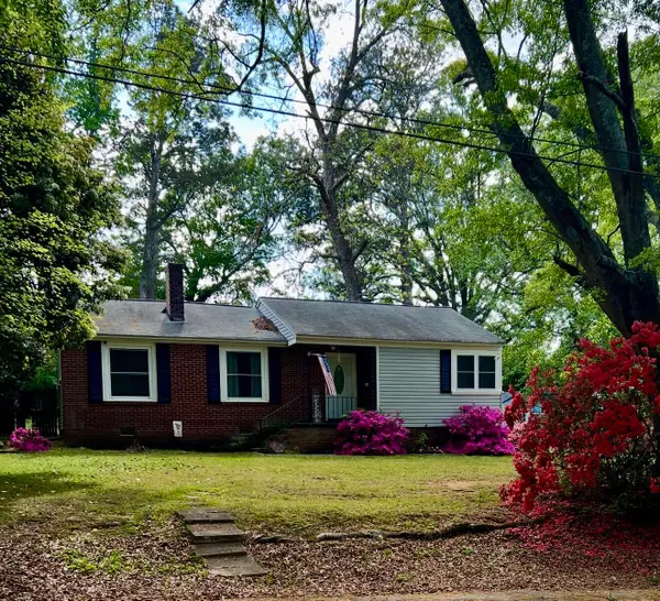 823 Sunset Drive, Greenwood, SC 29646