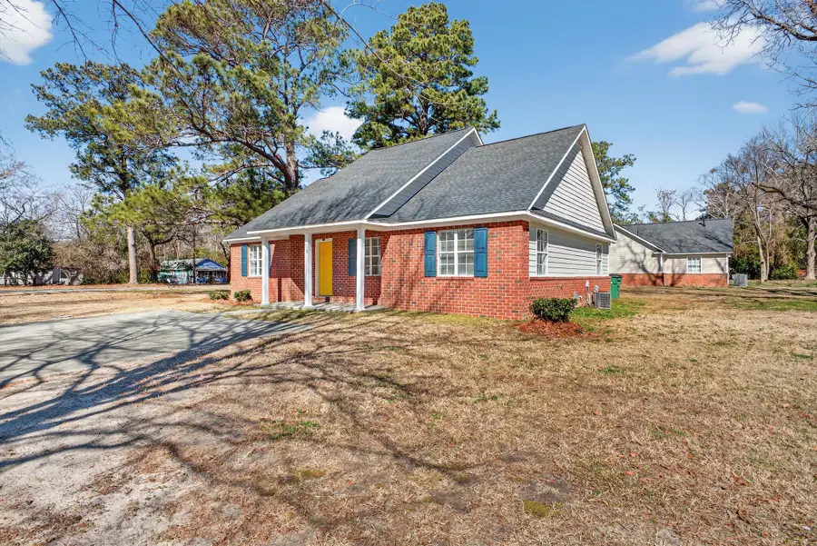 910 Barnwell Avenue Ne, Aiken, SC 29801 - #3