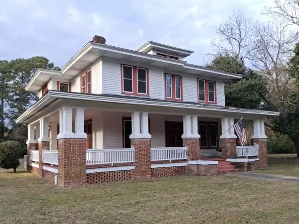 307 N Lee Street, Bishopville, SC 29010