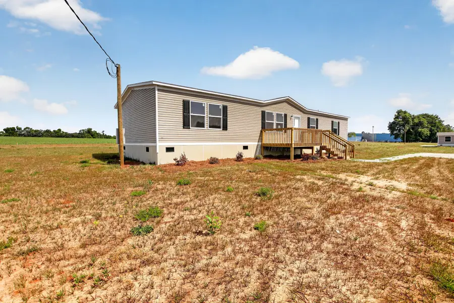 20 F R Huff Drive, Saint Matthews, SC 29135 - #2