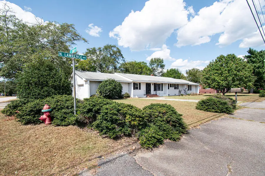 200 N Lawrence Avenue, Swansea, SC 29160 - #2