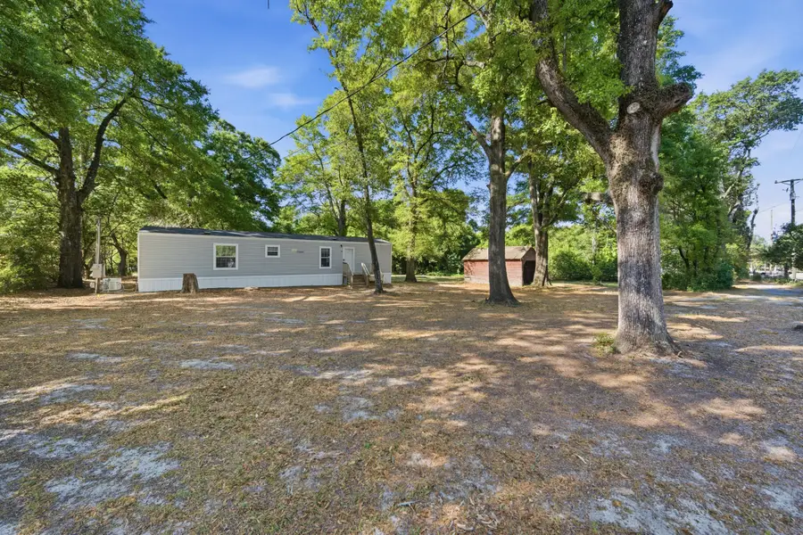 293 Walnut Street, Salley, SC 29137 - #2