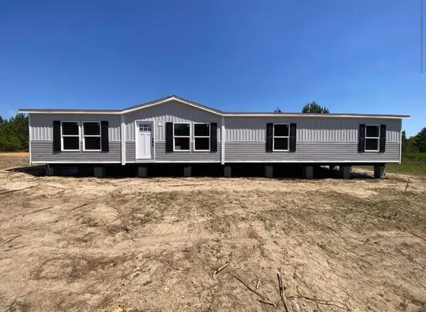 2123 Camp Rawls Road, Wagener, SC 29164