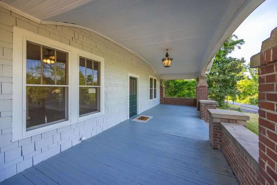 313 Lynch Street, Edgefield, SC 29824 - #2