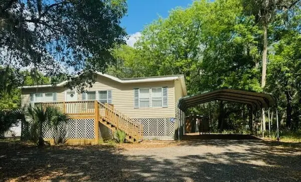 39 Inglewood Circle, Saint Helena Island, SC 29920