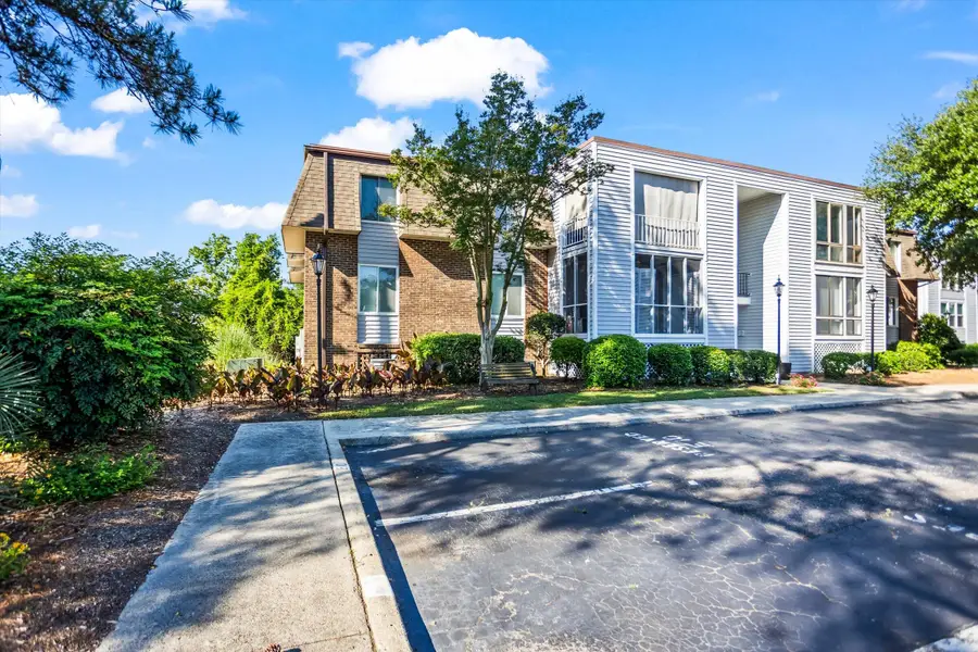 327 Laurens Street Sw #Apt E9, Aiken, SC 29801 - #3