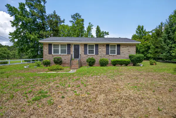 1240 Saint John Road, Galivants Ferry, SC 29544