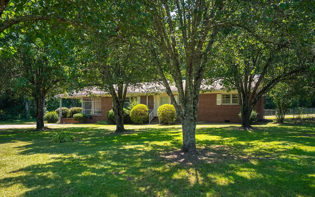 1557 Sc-121, Johnston, SC 29832 - #1