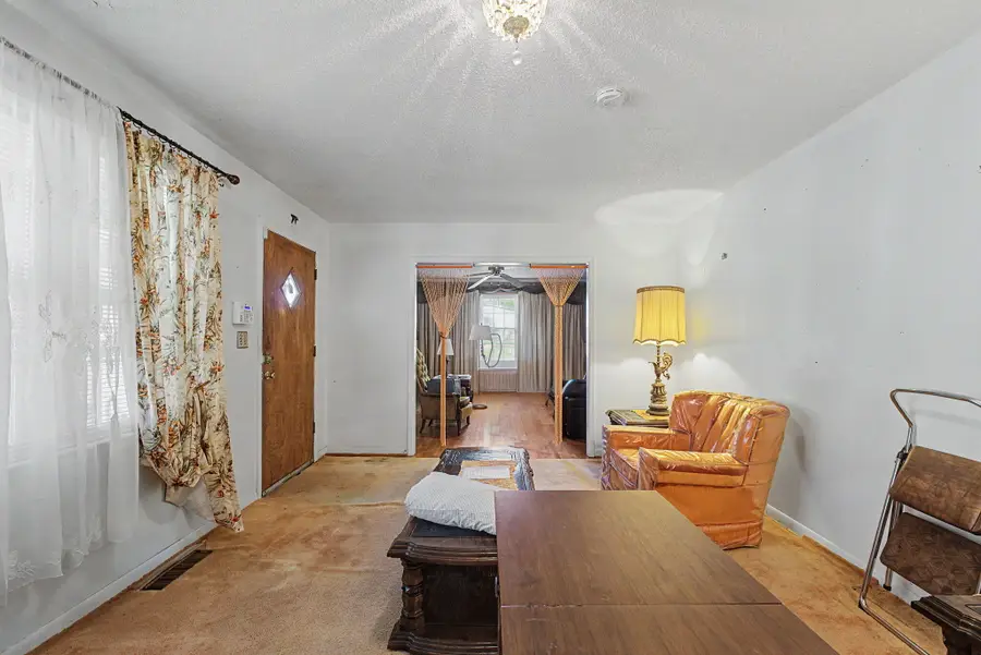 90 Lodge Circle, Blackville, SC 29817 - #3