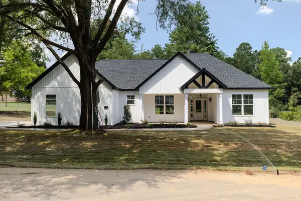 1621 Pine Ridge Drive N, Hephzibah, GA 30815
