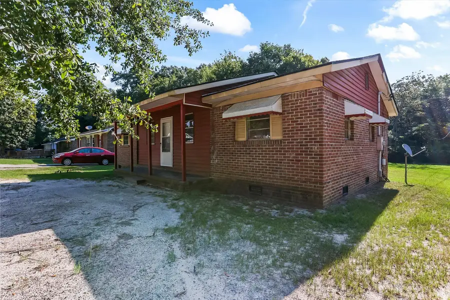 155 Canna Street, Barnwell, SC 29812 - #2