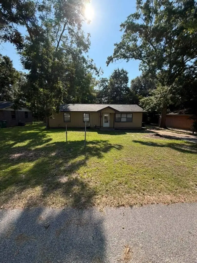 245 Canna Street, Barnwell, SC 29812 - #1