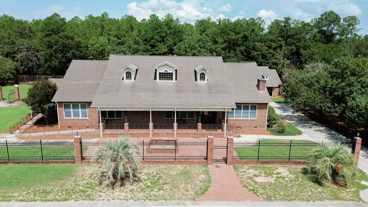 311 Oak Street, Allendale, SC 29810 - #1