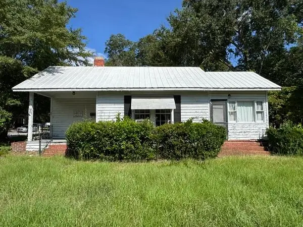 1418 Jackson Street, Barnwell, SC 29812