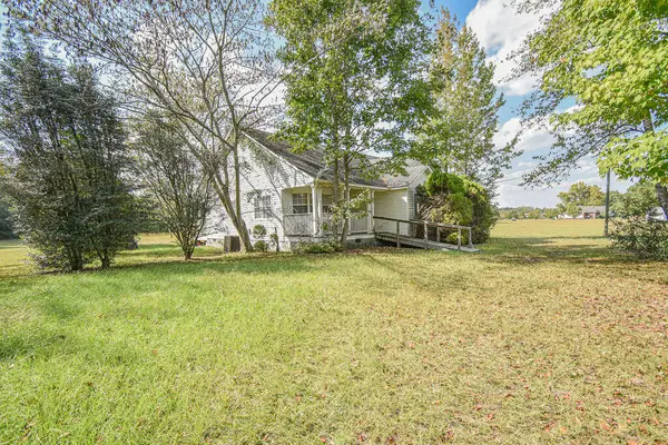 2351 Savannah Grove Road, Effingham, SC 29541