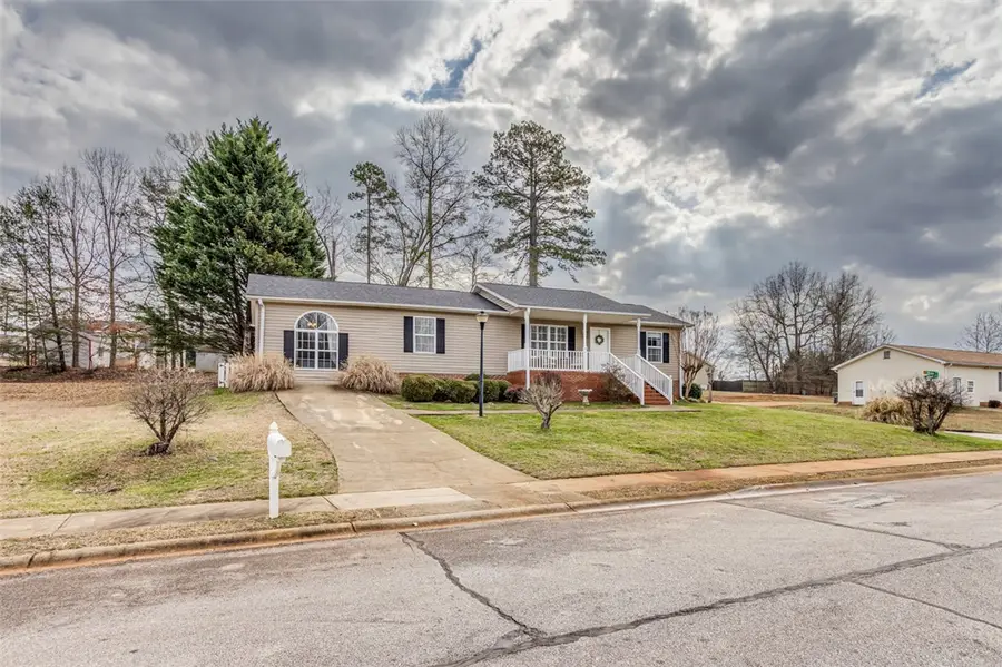 100 Mona Way, Greenville, SC 29611 - Image #2