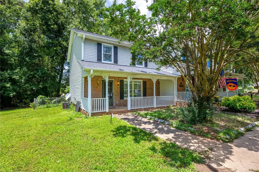 1040 Wildwood Lane #4B, Spartanburg, SC 29301 - Image #1