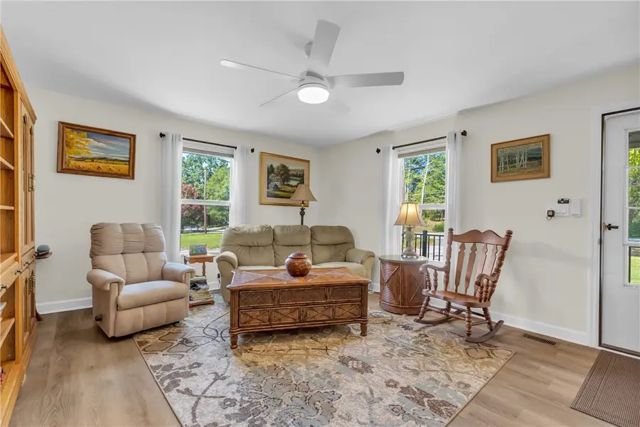 422 Old Georgia Road, Pelzer, SC 29669 - Image #3