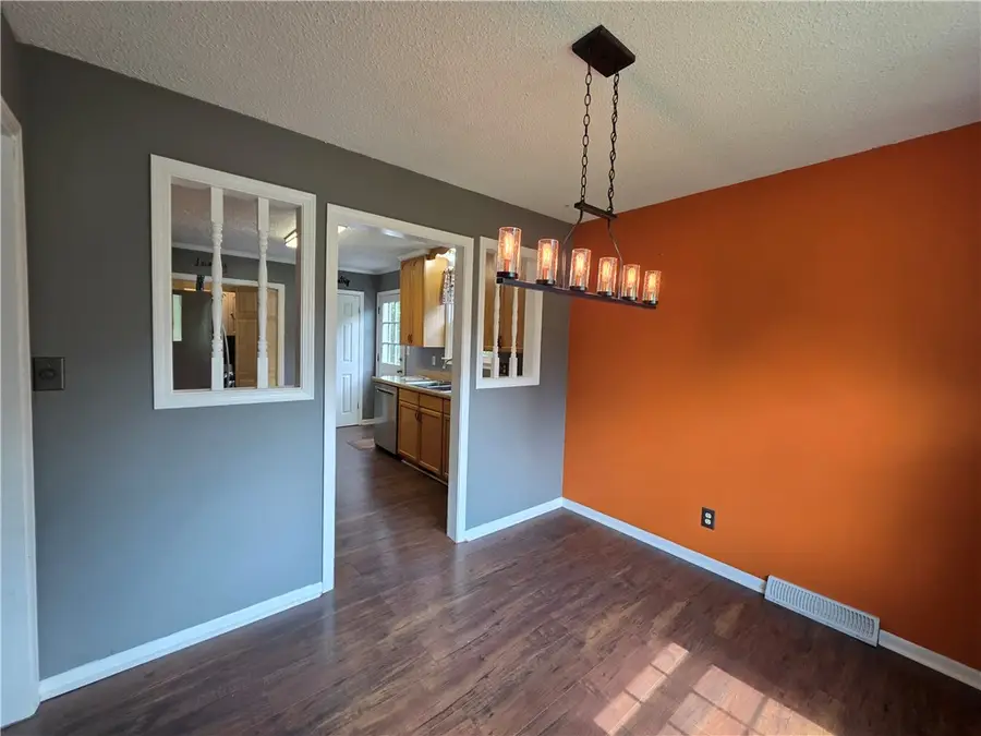 318 Country Glen Lane, Pelzer, SC 29669 - Image #3