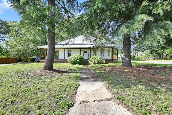 301 Blue Ridge Avenue, Belton, SC 29627