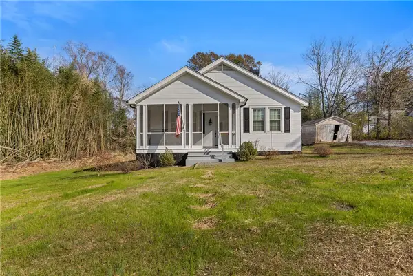 8 Piedmont Highway, Piedmont, SC 29673