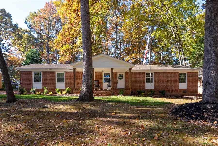 208 Spring Drive, Easley, SC 29642 - Image #2