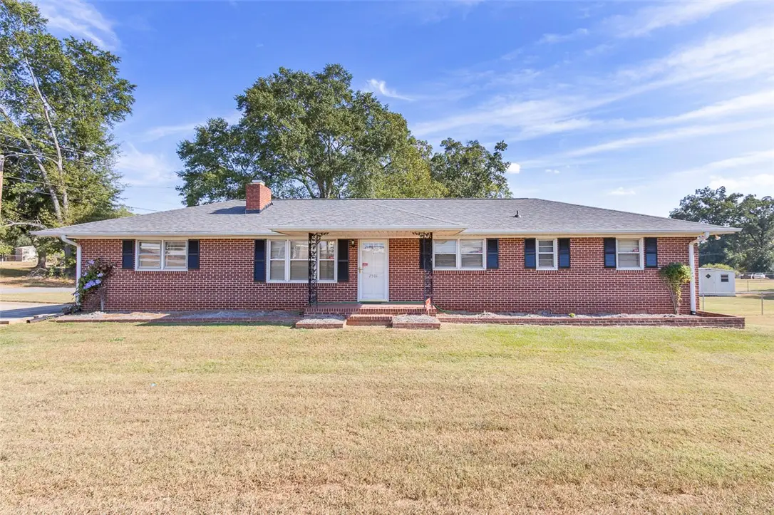 2501 Dobbins Bridge Road, Anderson, SC 29626 - Image #1