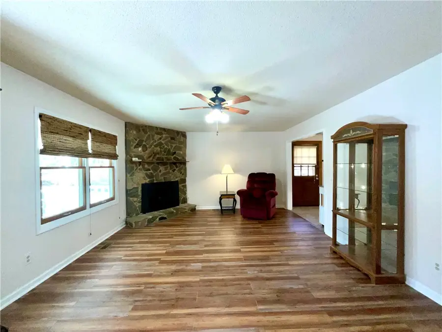 331 Gaston Circle, Westminster, SC 29693 - Image #3