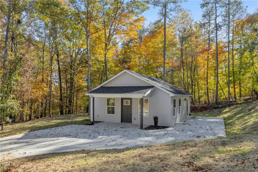 235 Walnut Drive, Westminster, SC 29693 - Image #2