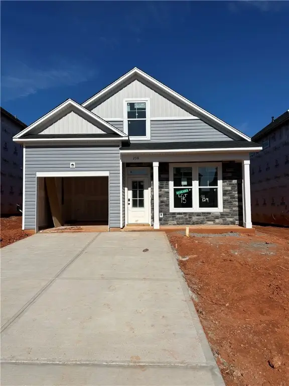 238 Brown Circle, Easley, SC 29642